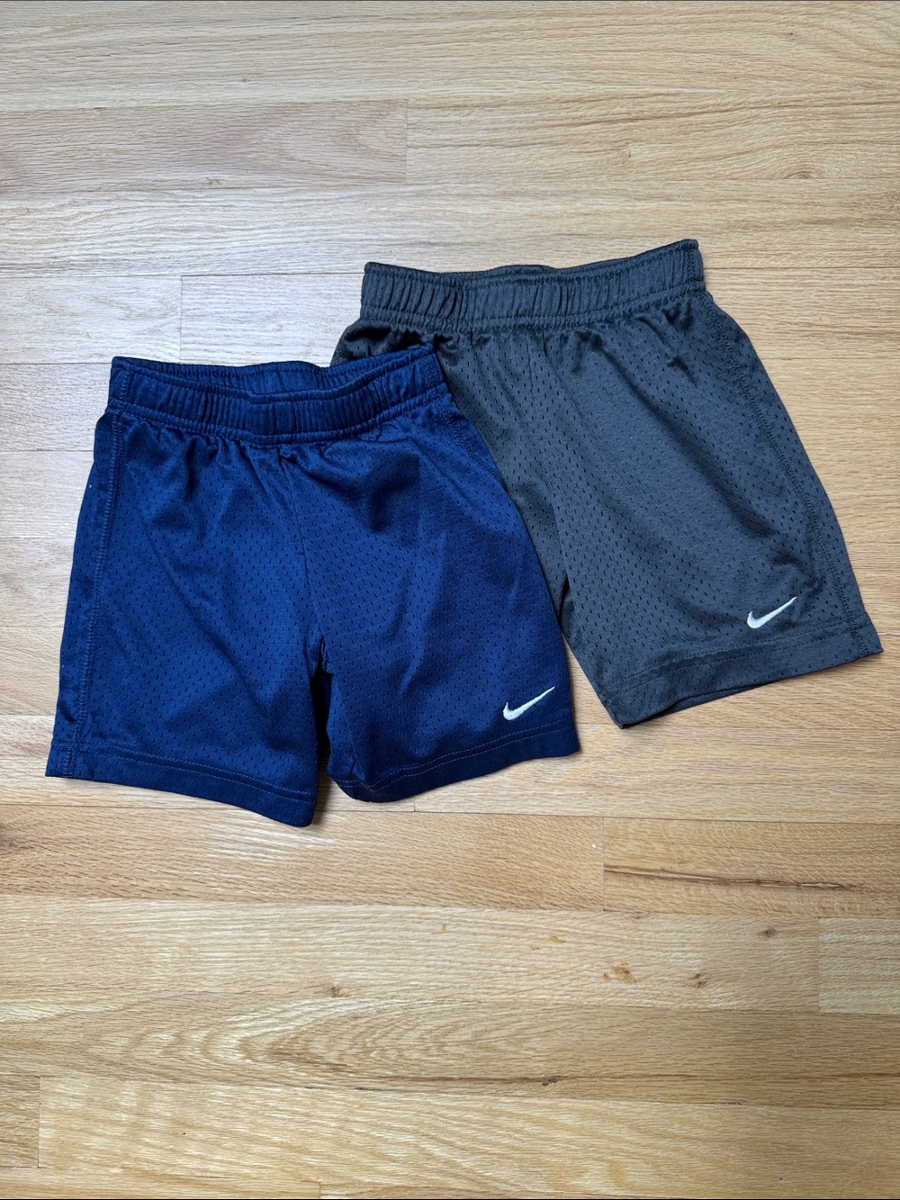 Nike Kids Mesh Athletic Shorts in Navy & Charcoal